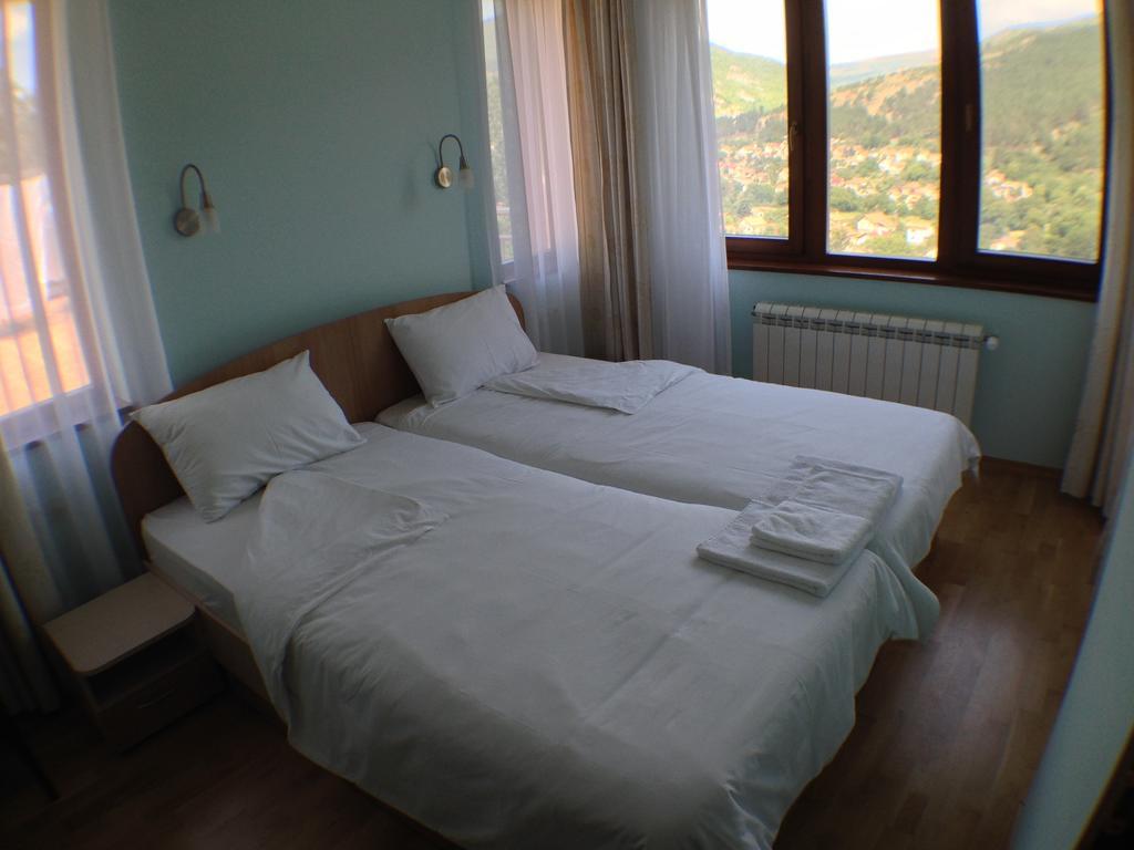 Mala Planina Guest House Iskrets 外观 照片