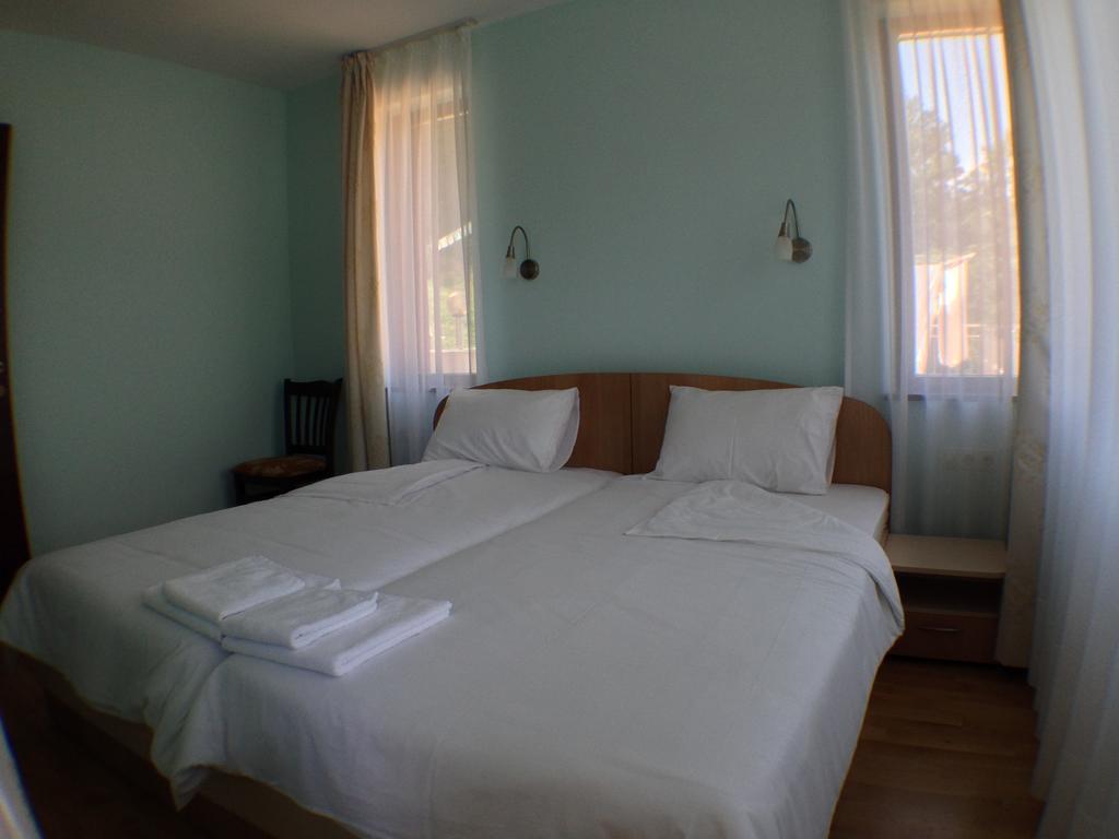 Mala Planina Guest House Iskrets 外观 照片