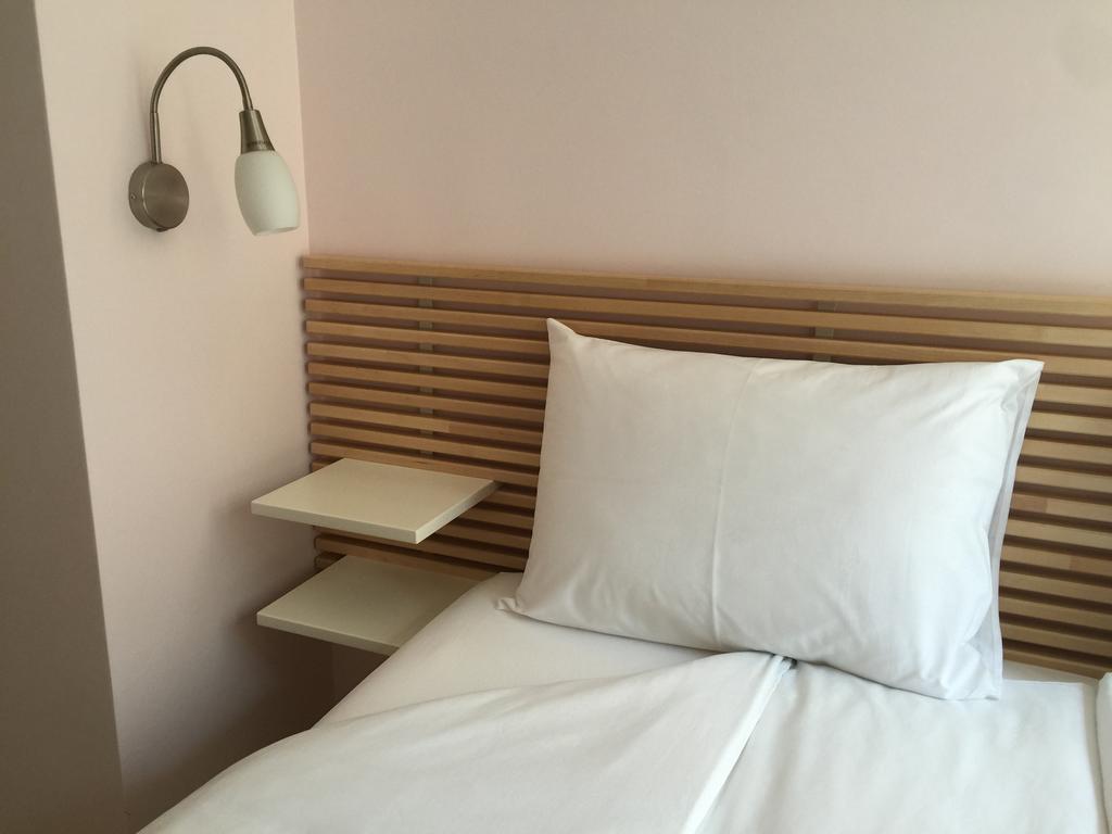 Mala Planina Guest House Iskrets 外观 照片