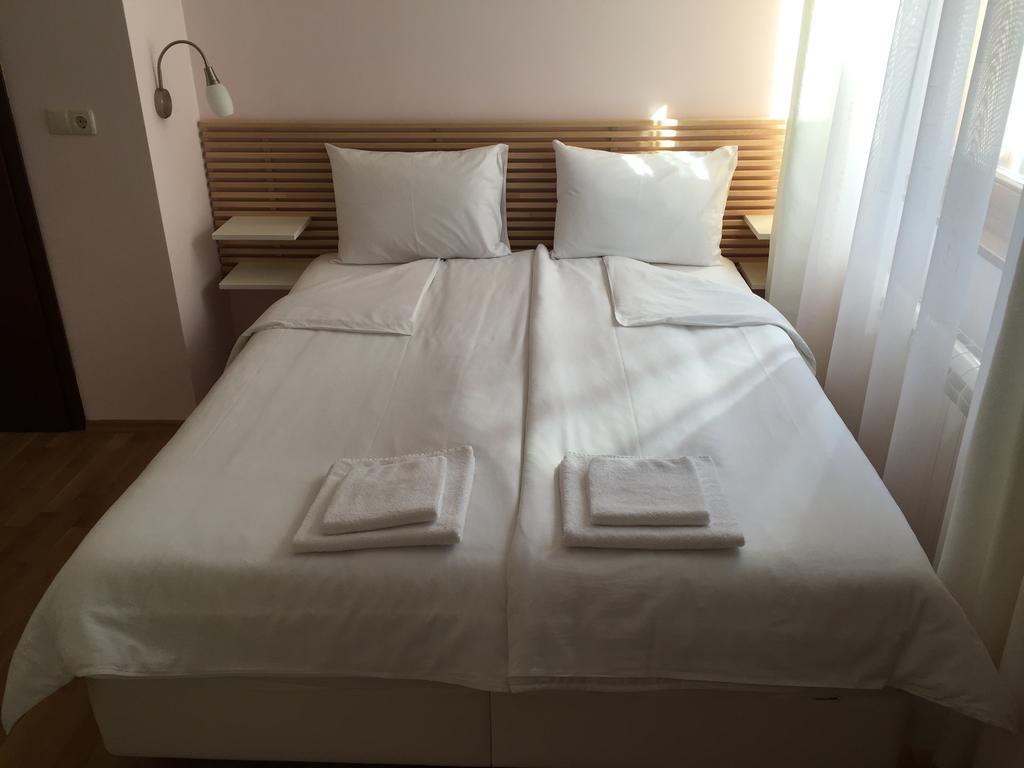 Mala Planina Guest House Iskrets 外观 照片